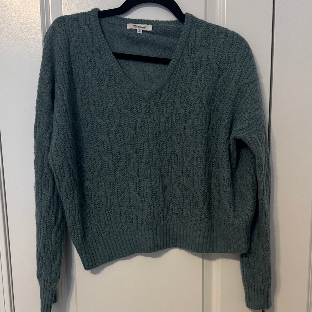 Madewell Cable Knit V-Neck Sweater in Teal Green